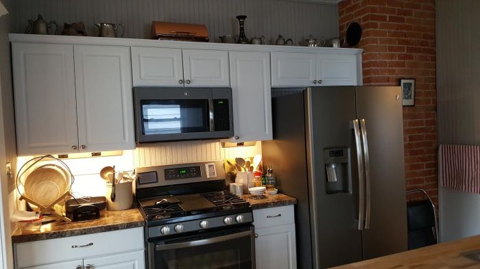 newly renovated kitchen 2017